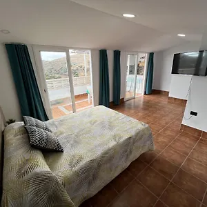 https://mirador-san-35217.in-canary-islands.com